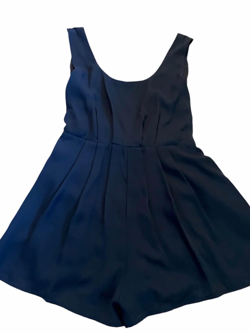 Navy Blue Sleeveless Pleated Romper